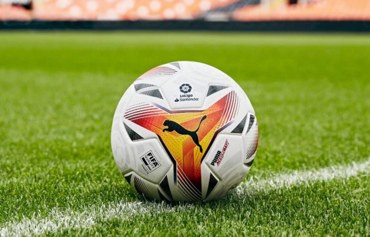 post card post-balon-de-la-liga-puma-antiguo-accelerate.webp