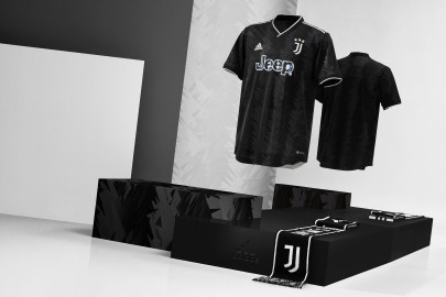 La nuova maglia away della Juventus 22/23!