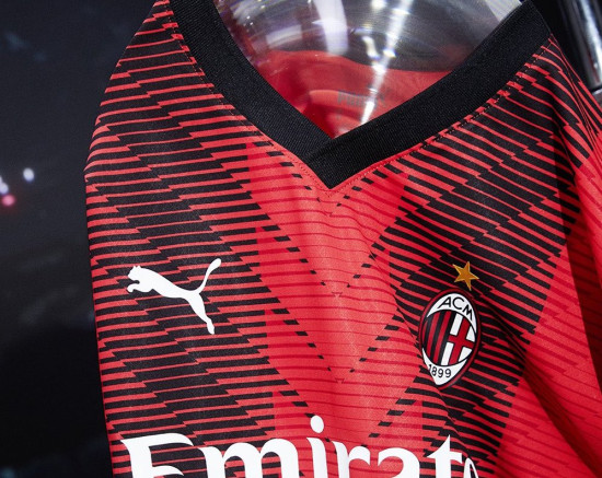 Puma presenta la camiseta del Milan para la temporada 23/24 - Blogs -  Fútbol Emotion