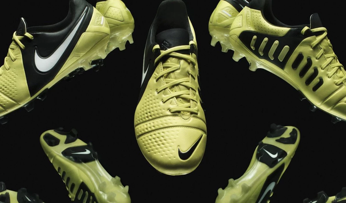 post card post-nike-ctr-magista-tres-espejosjpeg4.webp