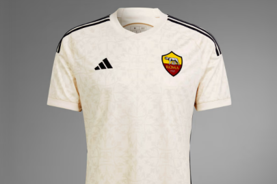 The new Roma 23/24 away jersey