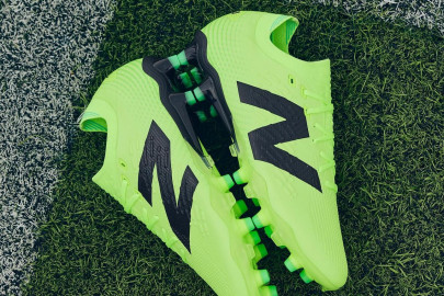 Chegam as cores “summer-ready” à New Balance.