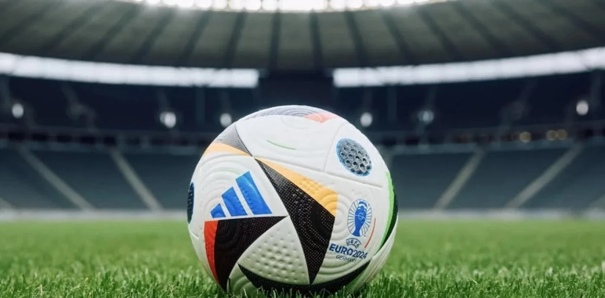 post card post-todos-los-balones-eurocopa-fussballiefejpeg32.webp
