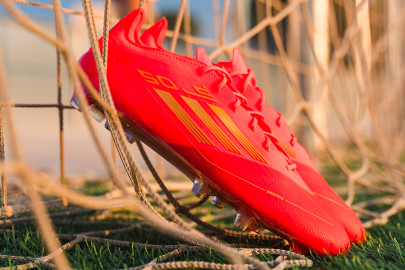 adidas révèle les nouvelles F50 “two horizons”