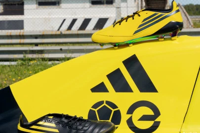 card Nuevas adidas F50 adizero archive