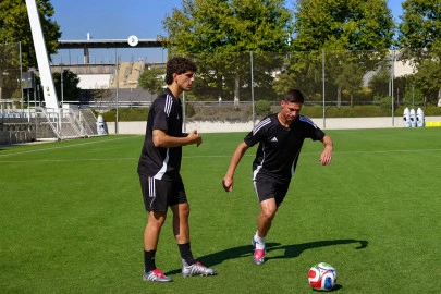 Cómo entrenar los pases de fútbol como un profesional