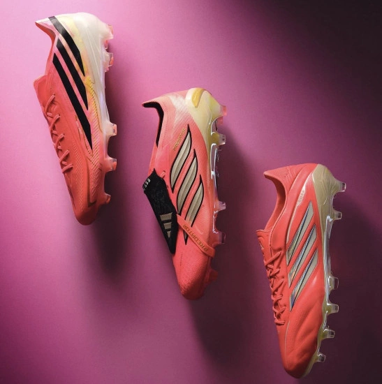 card The Road to Glory Pack by adidas