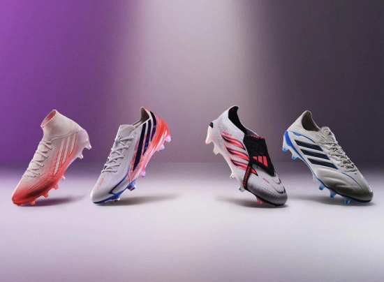 card New adidas Chaos vs Control pack
