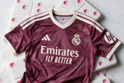Nueva tercera equipación del Real Madrid