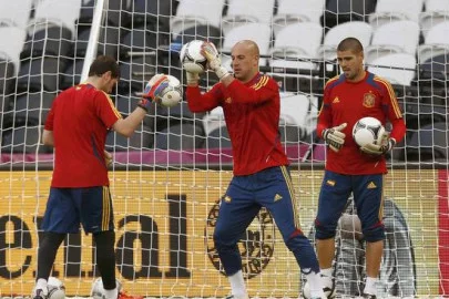93359011-spain-goalkeapers.webp