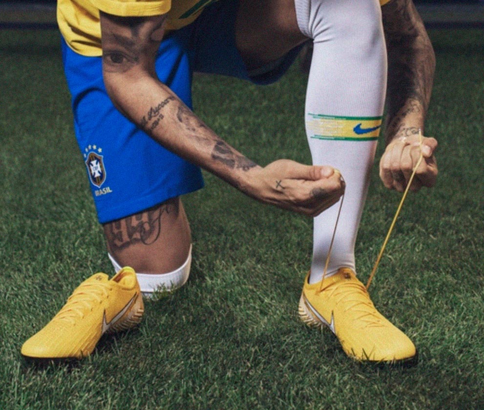 nike neymar amarillos
