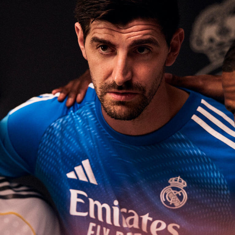 Real Madrid New Kit 25-26 - Fútbol Emotion