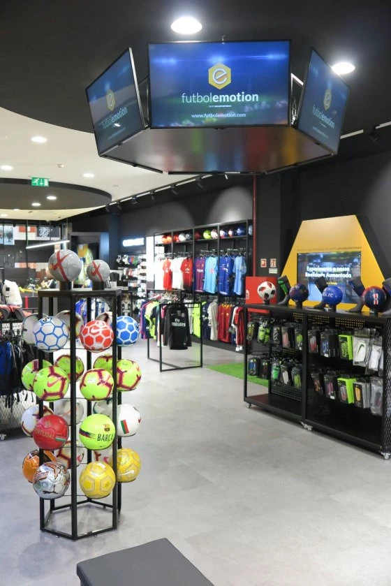 Football store. Fútbol Emotion.