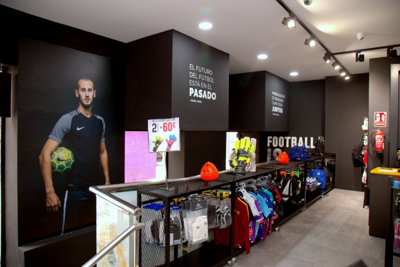 Nike deals store granada