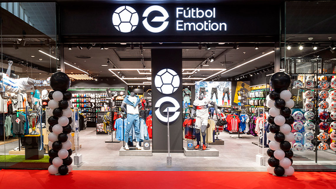 Football store. Fútbol Emotion.