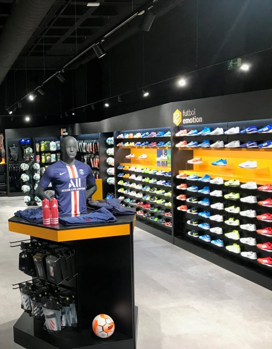 tienda nike sevilla centro