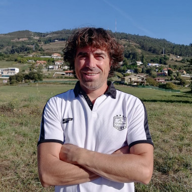 Entrenador-Asier Calvo Galarraga