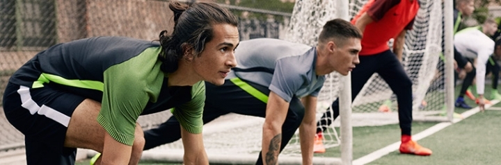 INDIVIDUAL FOOTBALL KITS FOR MATCHES OR TRAININGS
