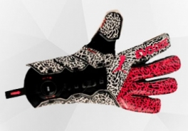 PUMA GOALKEEPER GLOVES