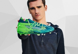 LES CHAUSSURES DE TES IDOLES