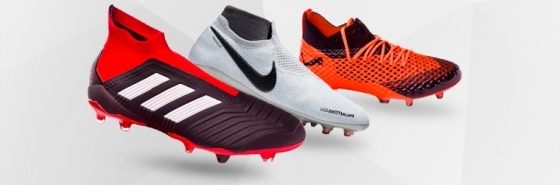 Footbal boots for men