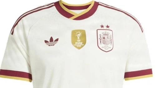Segunda Equipación