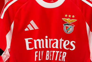 card A nova camisola do Benfica para a época 2025/26