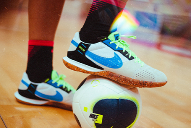 Tienda de fútbol. Emotion.